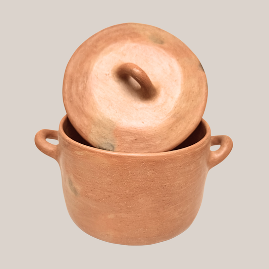 Marcela, Vase with braid handle | Natural Ceramic