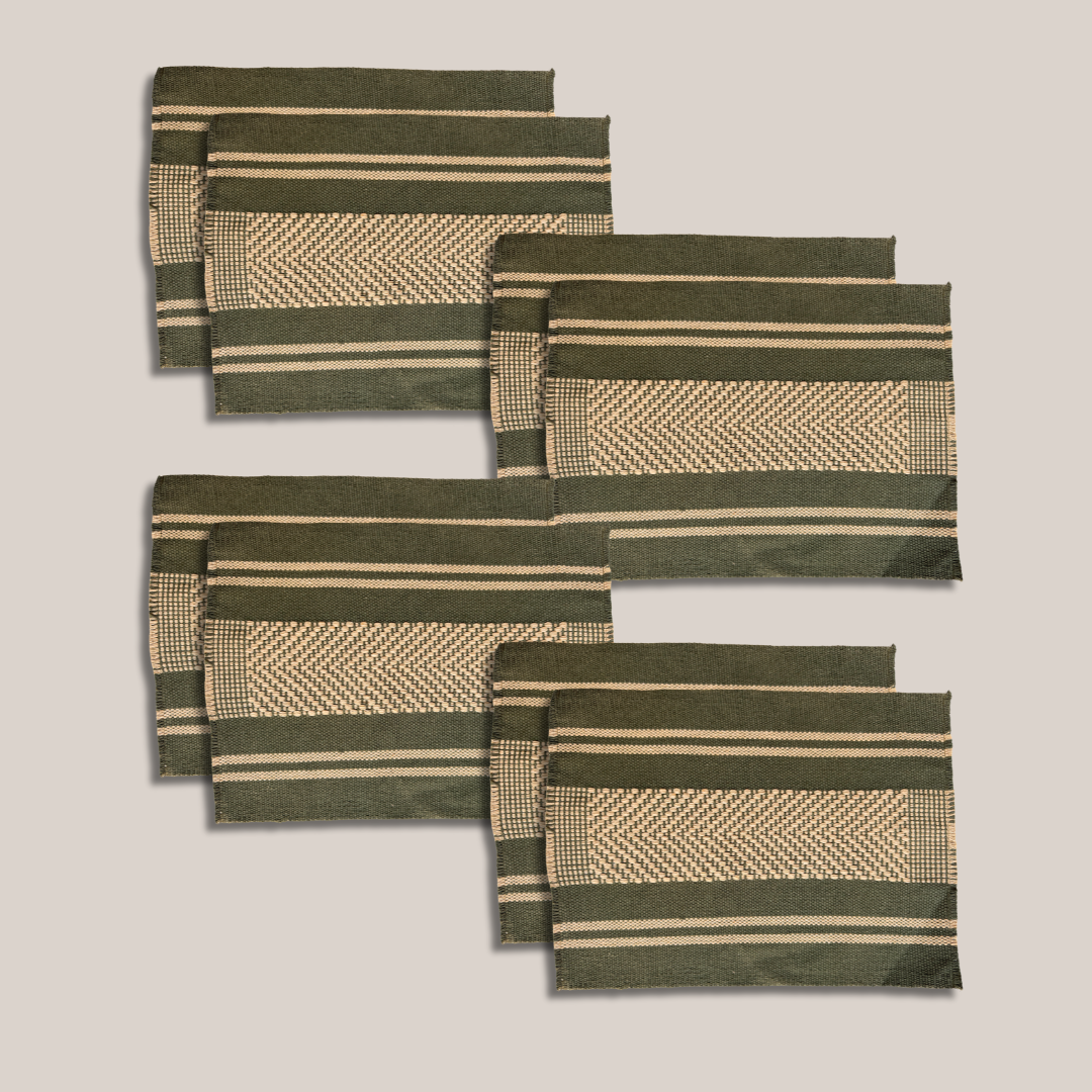 Martha Placemats, Spikes