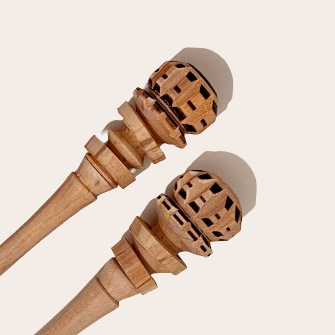 2 Mini Grinders | Carved Wood