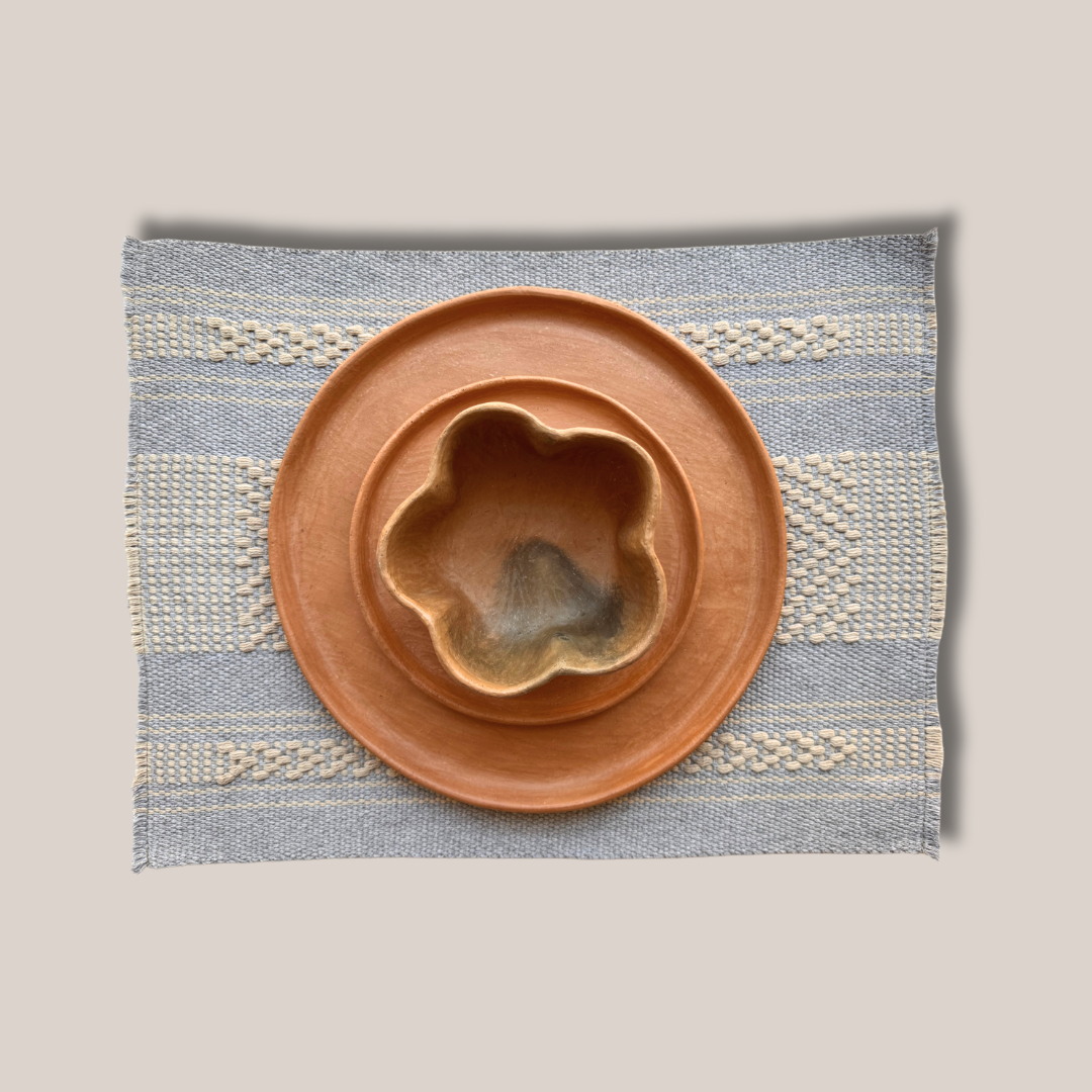 Martha Placemats, Spikes