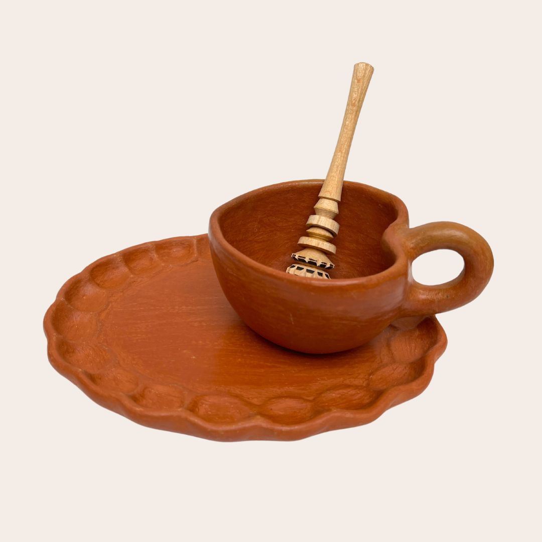 Heart cup with plate and grinder set