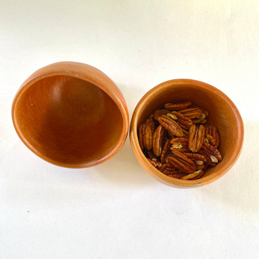 Set of 2 Round Bowls (Available in Europe only)