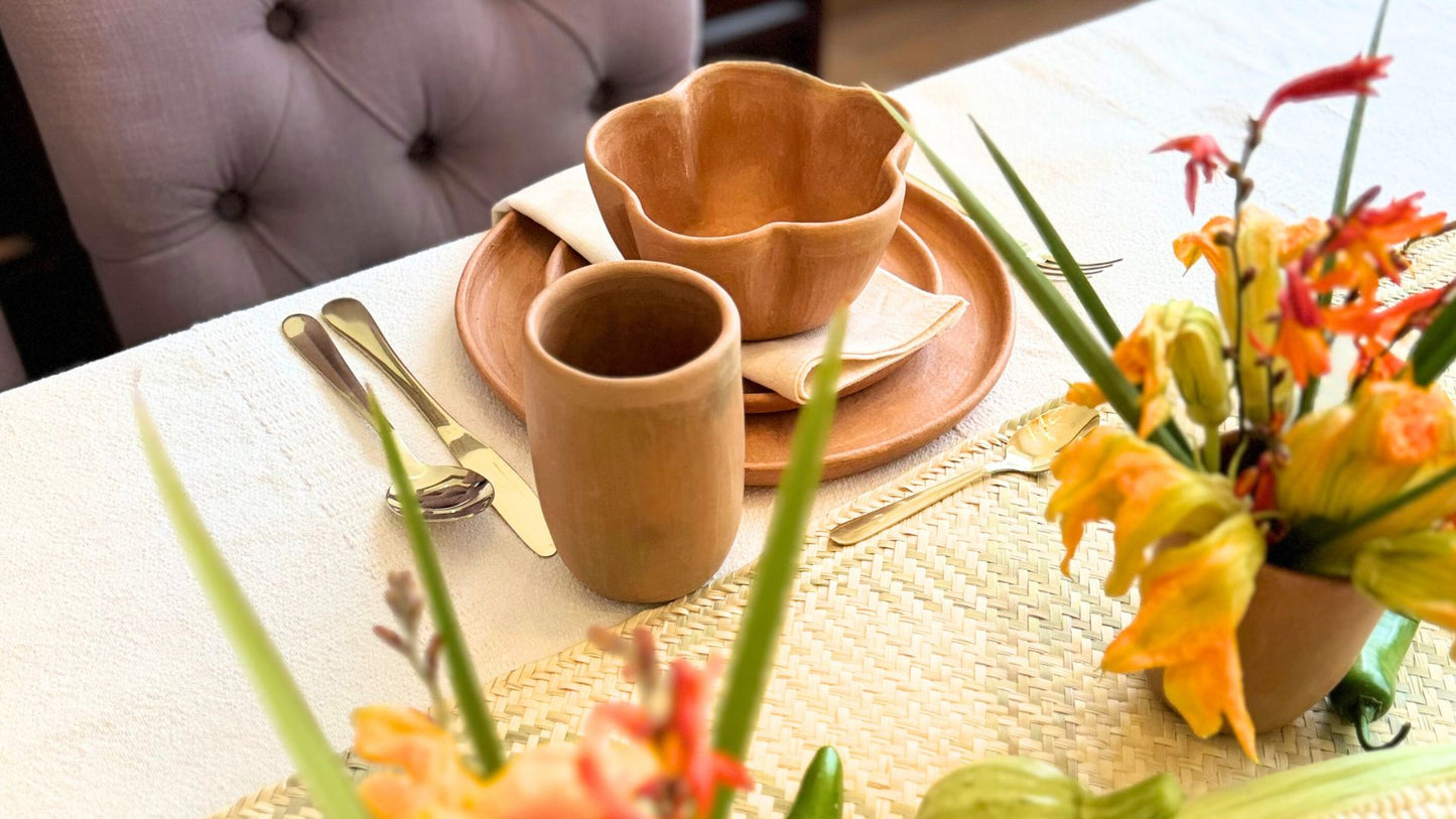 *PREORDER* Julia, Handmade Tableware | Natural | 6 persons